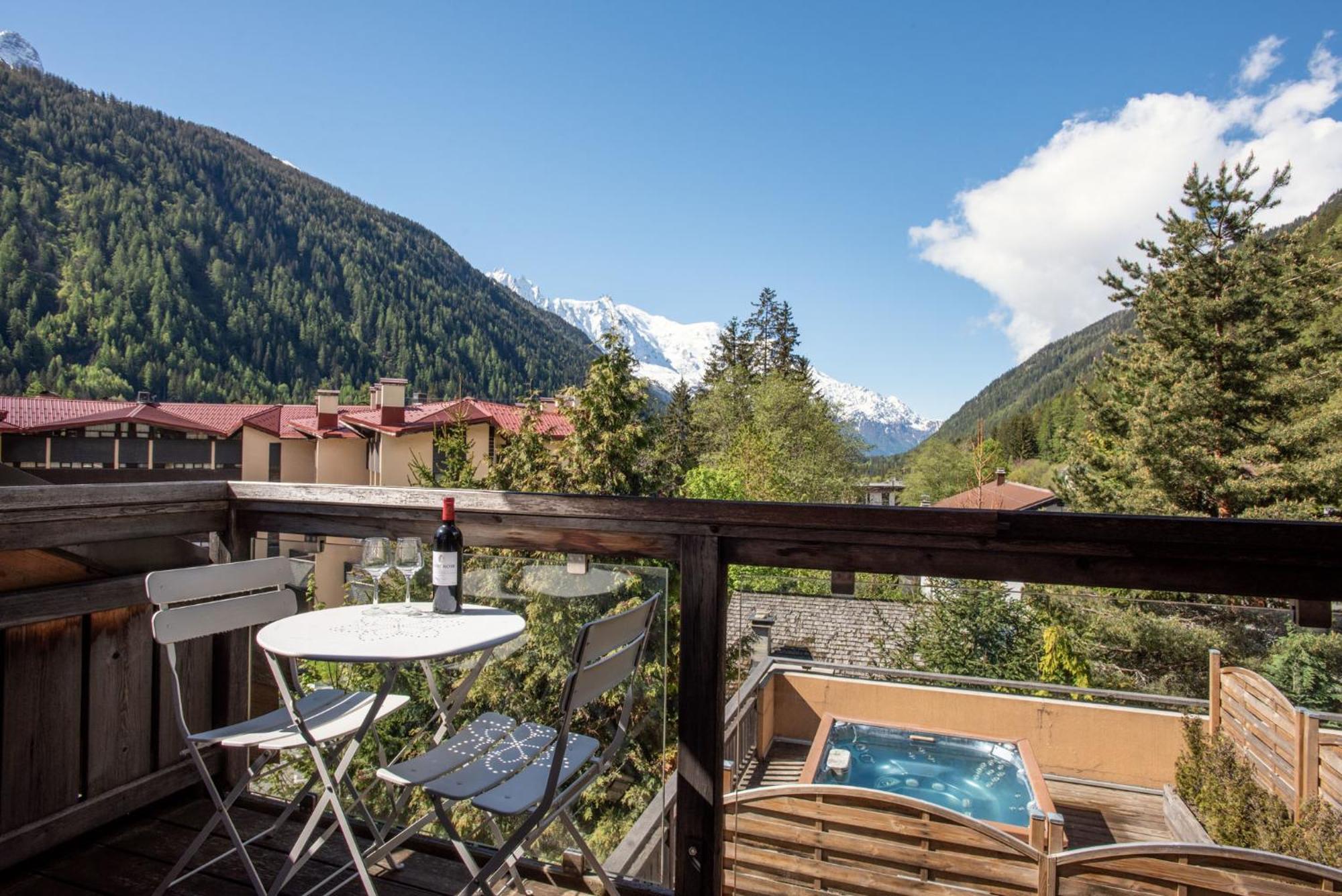 Les Melees Apartments - Alpes Travel - Argentiere Chamonix Buitenkant foto